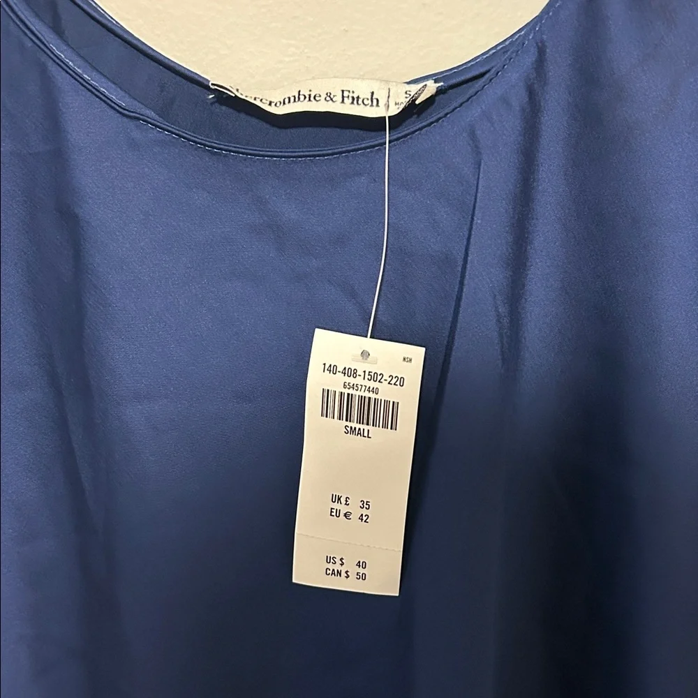 Abercrombie & Fitch Navy Tank - Picture 2 of 3